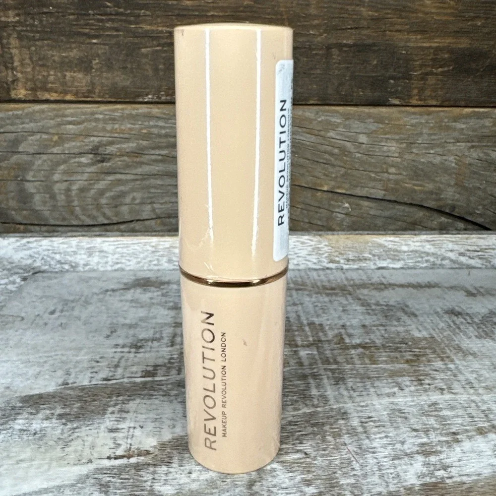 Revolution Fast‎ Base Stick Foundation F5 | MSRP = $19